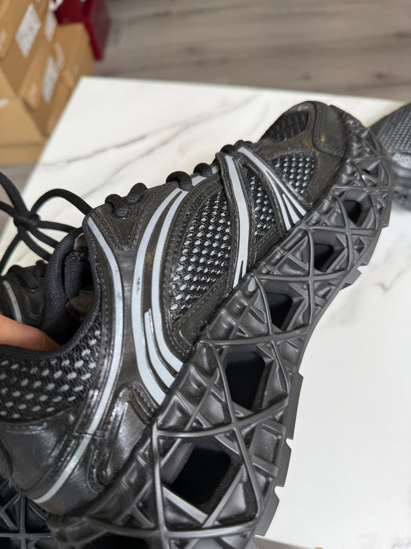 Dior B35 Trainer