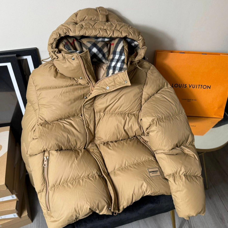 Burberry Halsby Puffer Beige
